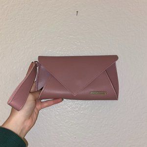 Jantaminiau (KLM) Clutch Bag